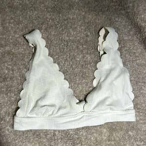 Aerie Scalloped White Triangle Bikini Top
